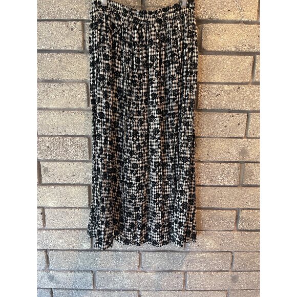 Coldwater Creek Black & White Floral Checkered Pleated Skirt - Picture 2 of 6